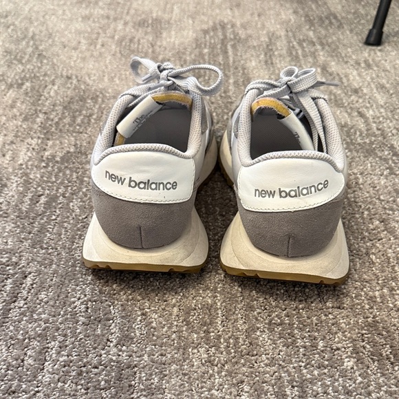 New Balance Classic Gray and White Shoes - Picture 4 of 5